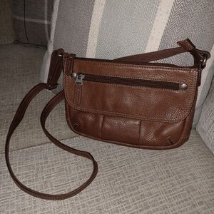 EUC Fossil Leather Crossbody Bag